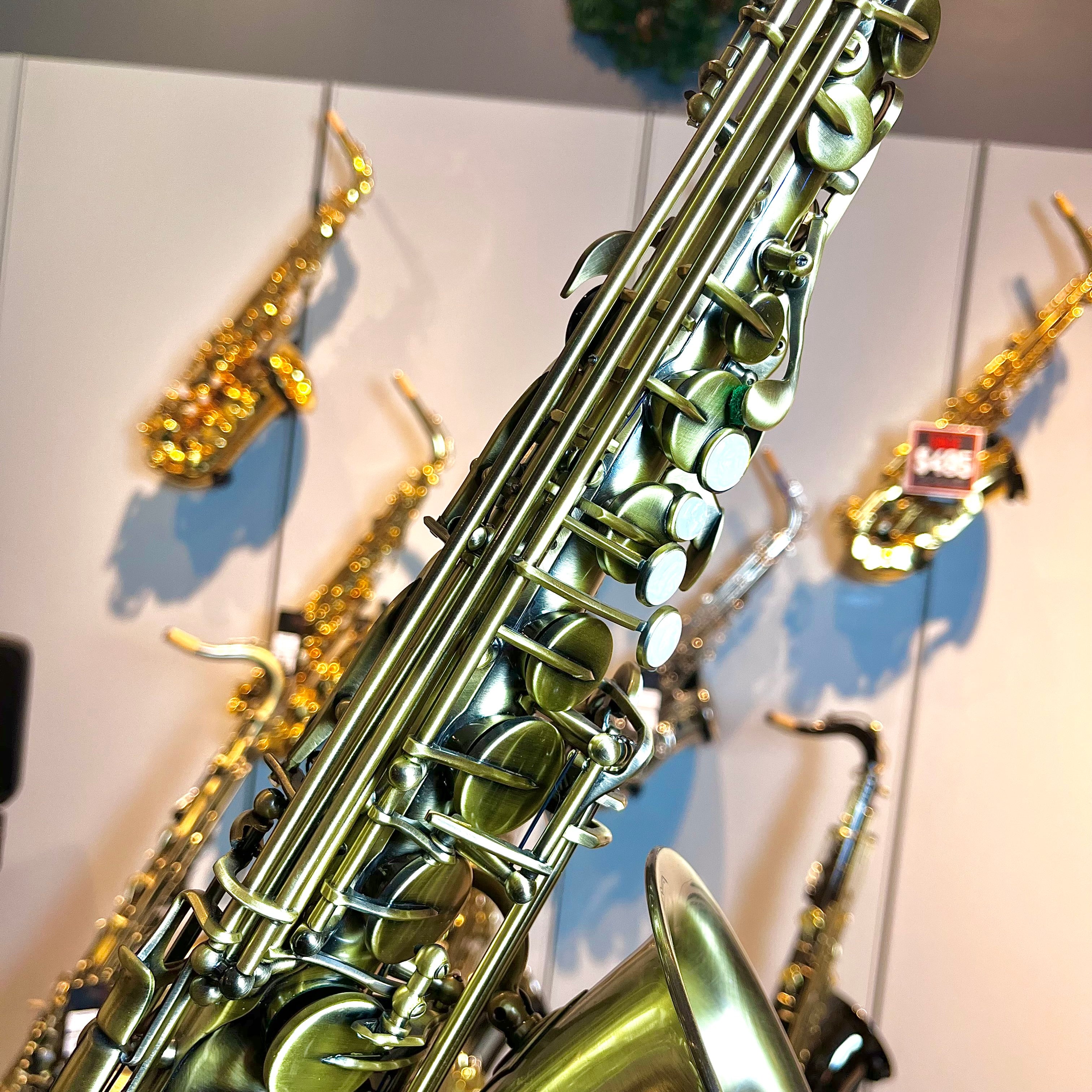 Opal OAS-400: Intermediate Alto Saxophone, Classic Antique Finish