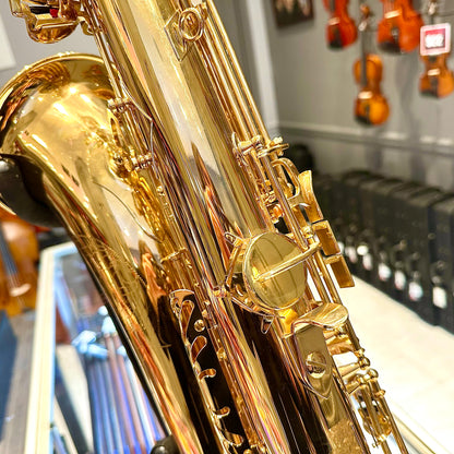 Fugue F85g: Student Tenor Saxophone, Gold Lacquered