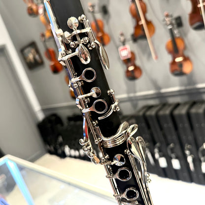 Fugue F201c: Student Bb Clarinet, Bakelite