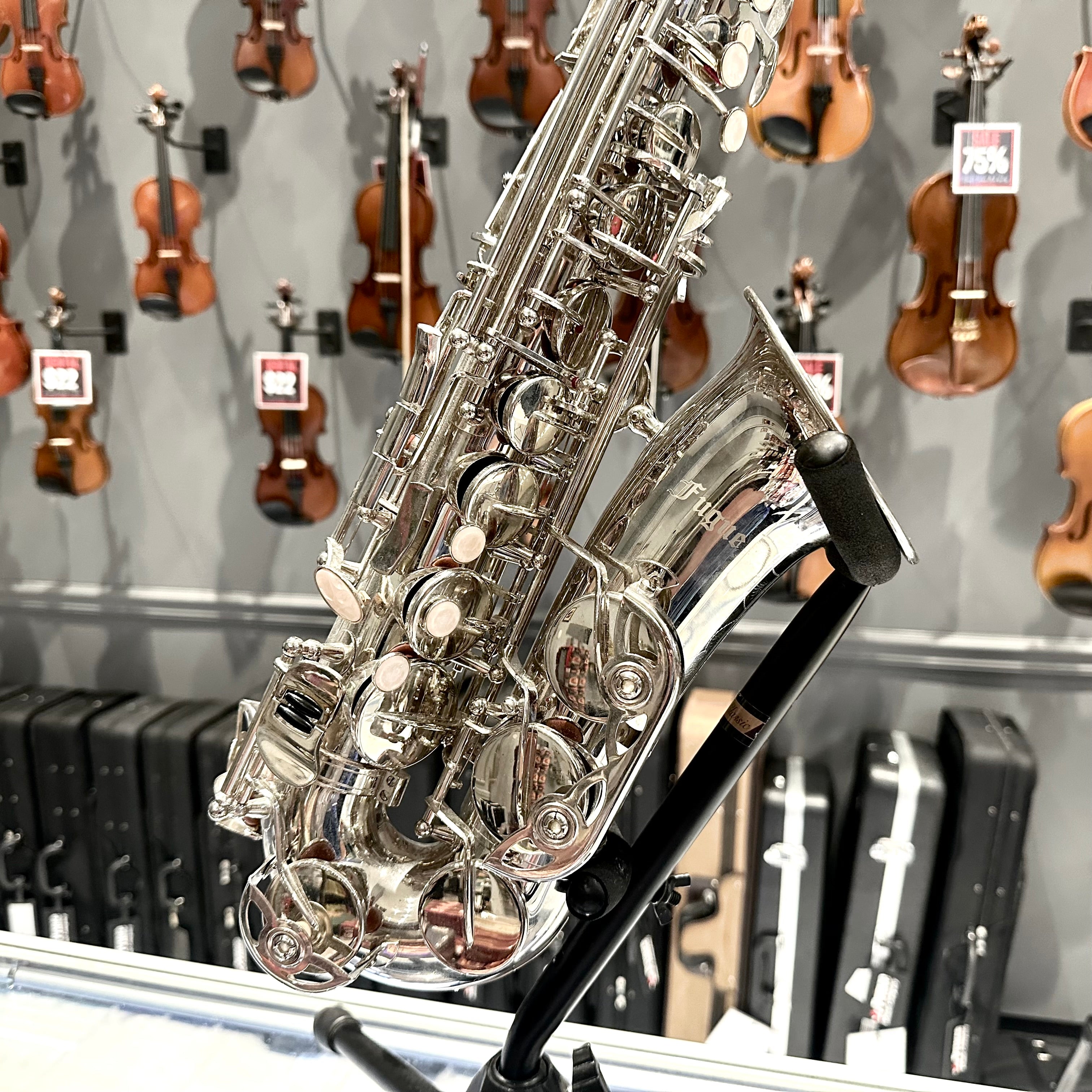 Fugue F80g: Intermediate Alto Saxophone, Nickel Plated