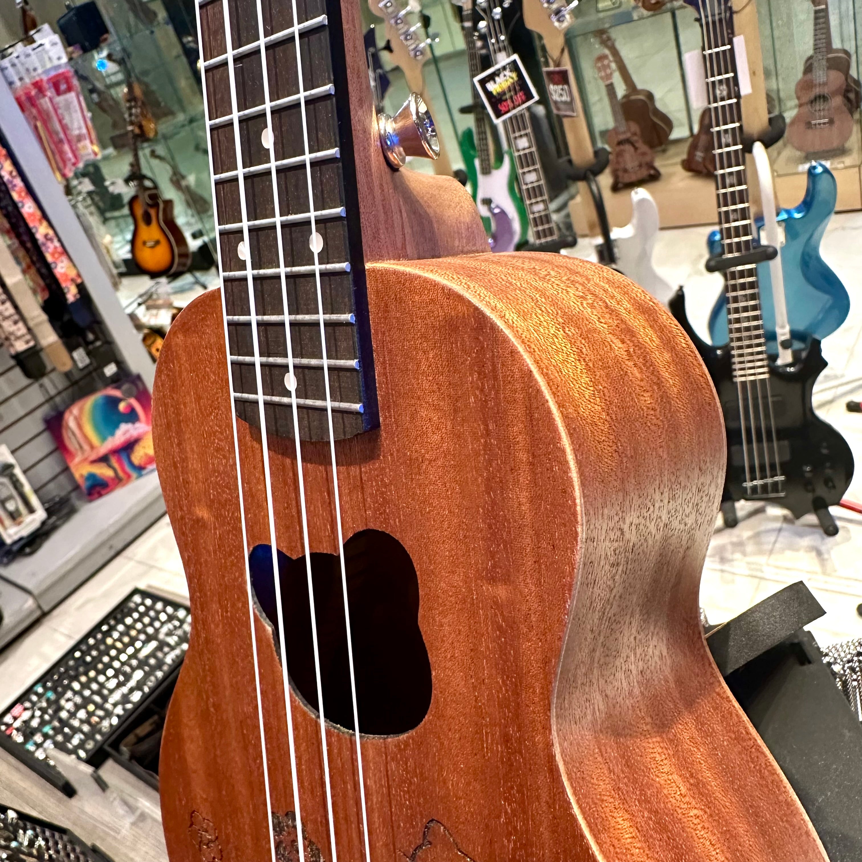 AKUA Aloha: 21" Soprano Ukulele - Hello Kitty