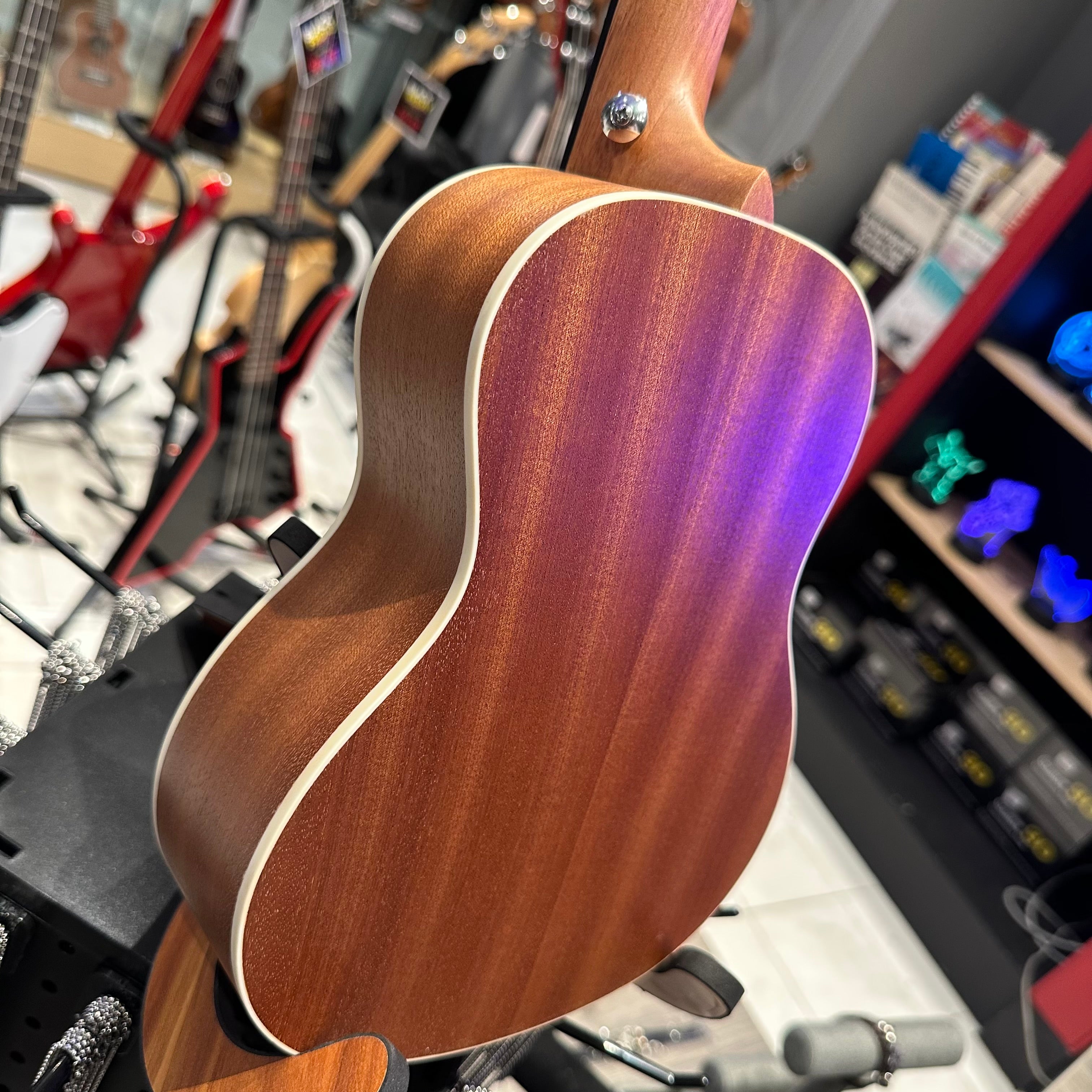 AKUA Rain: 23" Concert Ukulele - Sapele