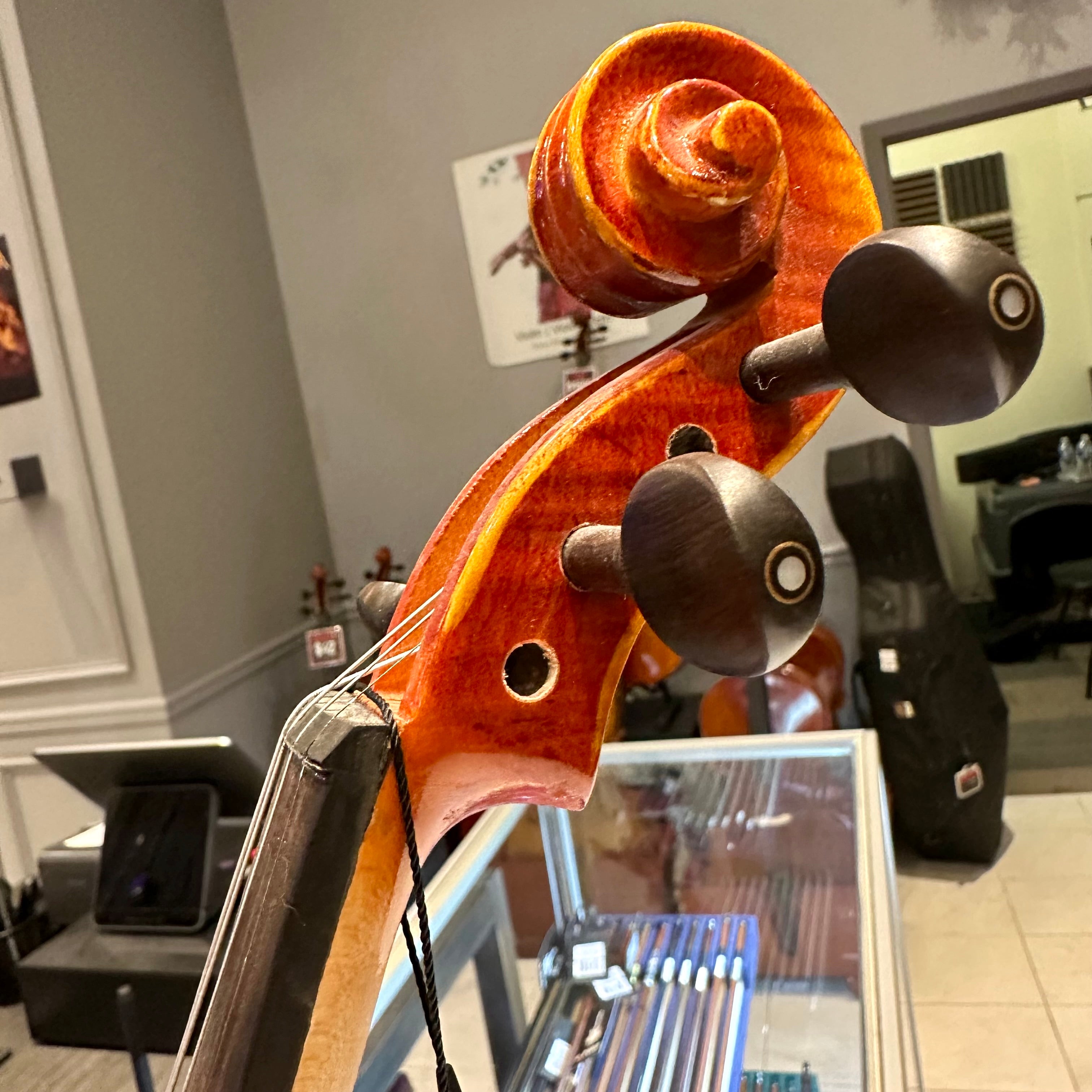 Fugue F4400: Advanced Violin - 4/4